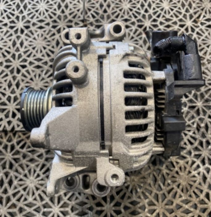 Alternator 2.7cdi Mercedes E-Class w211/C-Class w203/ClK/Vito/Sprinter