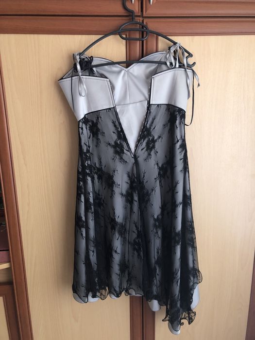 Официална асиметрична рокля