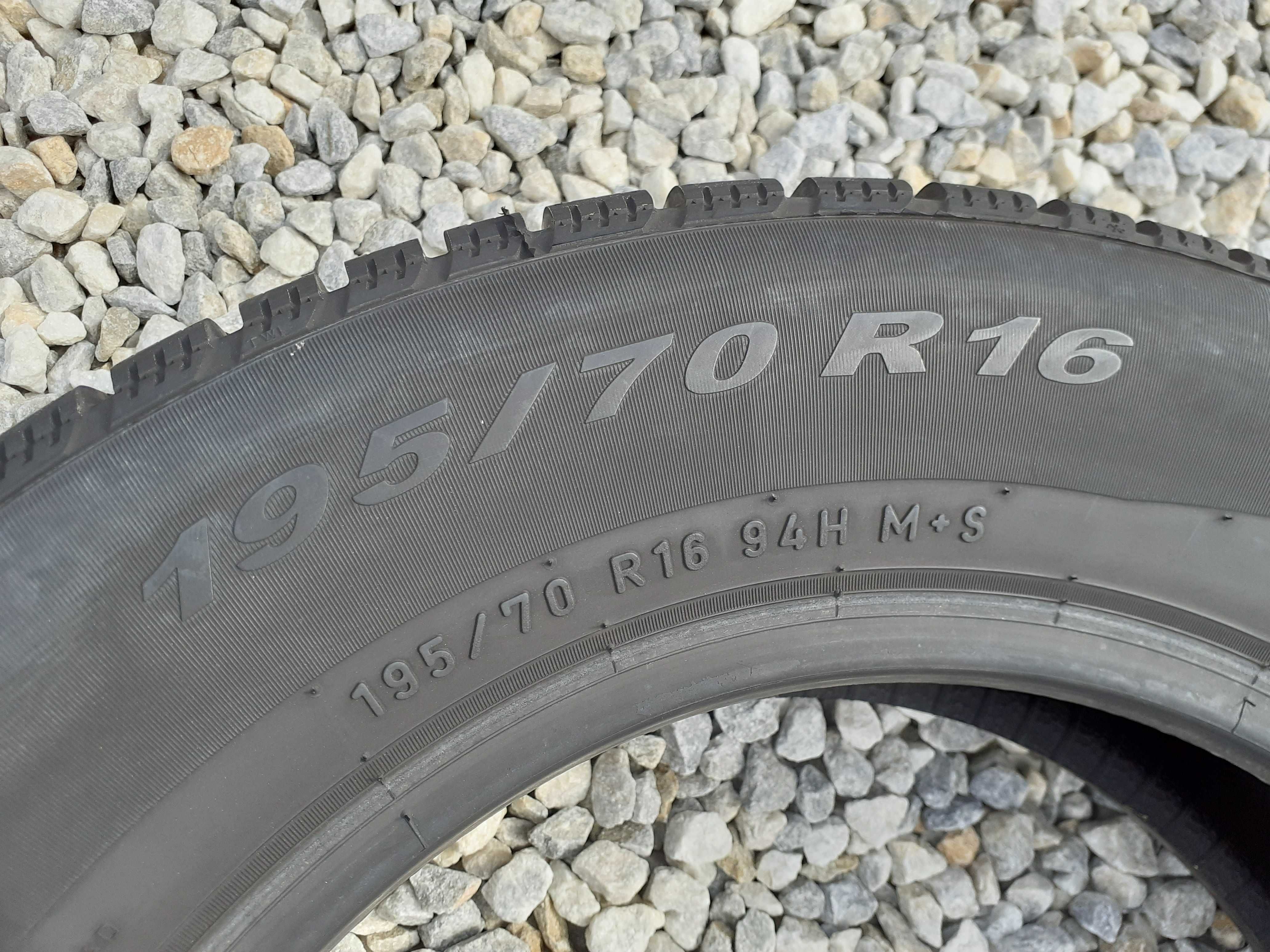 2 зимни гуми 195/70 R16 Pirelli SnowControl Serie3 Winter210 94H M+S