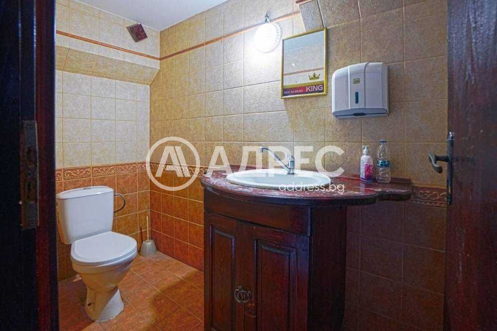 Отдава се под наем заведение/ресторант в центъра на гр. Разград!