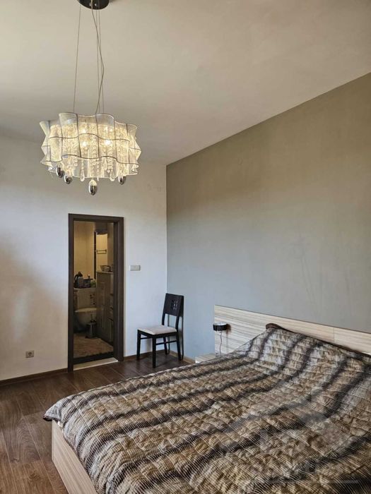 Многостаен апартамент с гледка към морето в к.к.Чайка