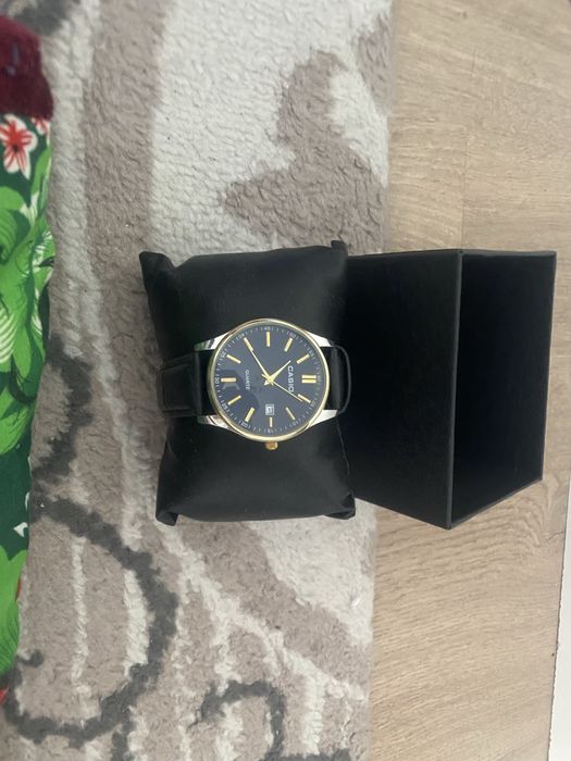 Продасю Часы Casio
