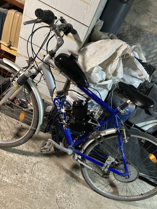 Bicicleta cu motor de 80cc ca noua