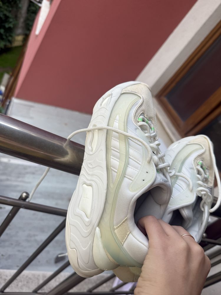 PROMO: Маратонки Converse, Adidas