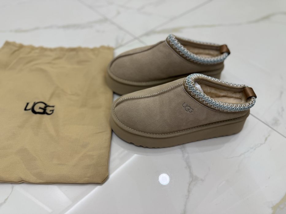 UGG чехли 37 номер