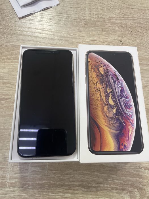 iPhone Xs на 64гб торг