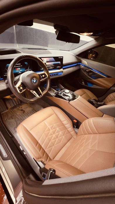 Bmw i5 35i  боди кит кругавой танировка бор