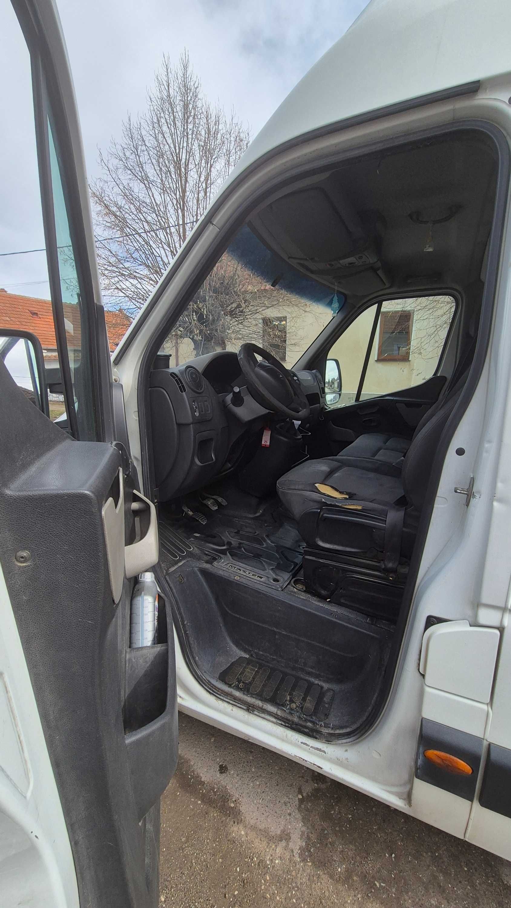Vand Renault Master, an 2011