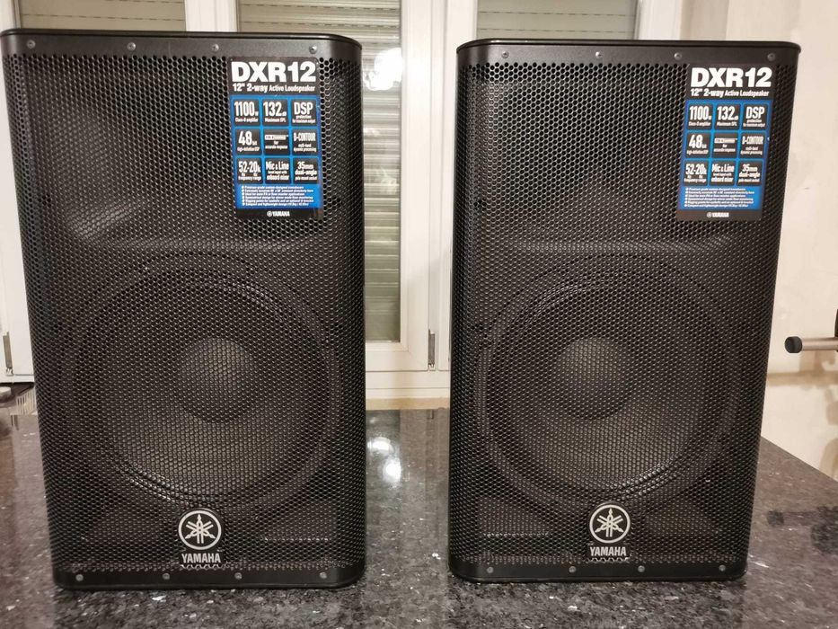 Boxe Yamaha DXR12 active 1100 W