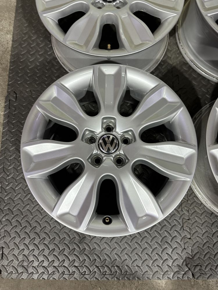 16-ки 5х100 - VW - Golf-Polo-Bora-Beatle-(Audi-A1-A3)-Skoda-Seat