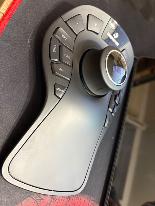 3D-мышь SpaceMouse Pro — идеальный инструмент для 3D-дизайна и CAD!