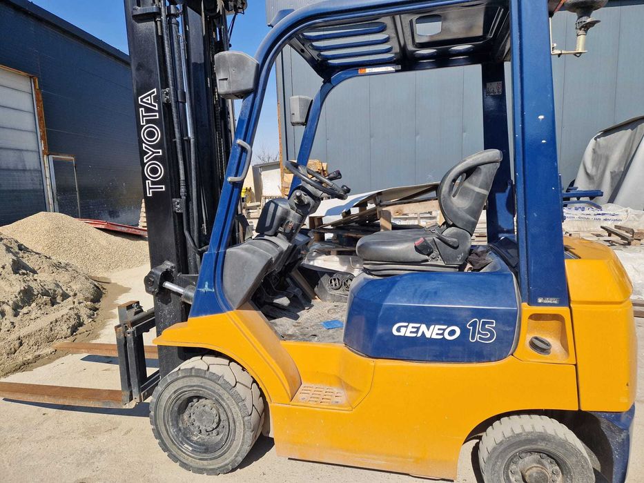 Stivuitor 1,2 TONE FREELIFT TOYOTA, forklift GENEO 15