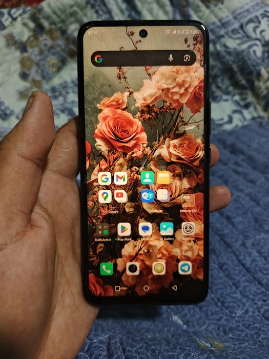 Infinix HOT 12 Play