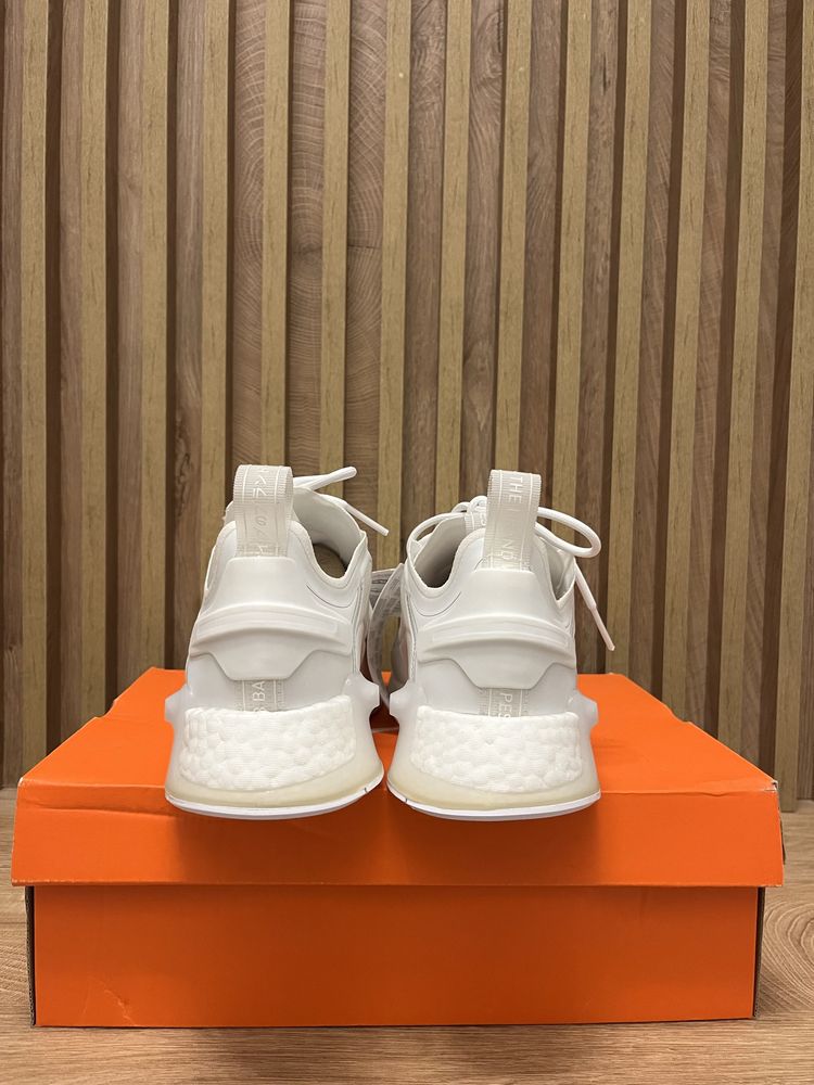 Мъжки маратонки Adidas NMD V3