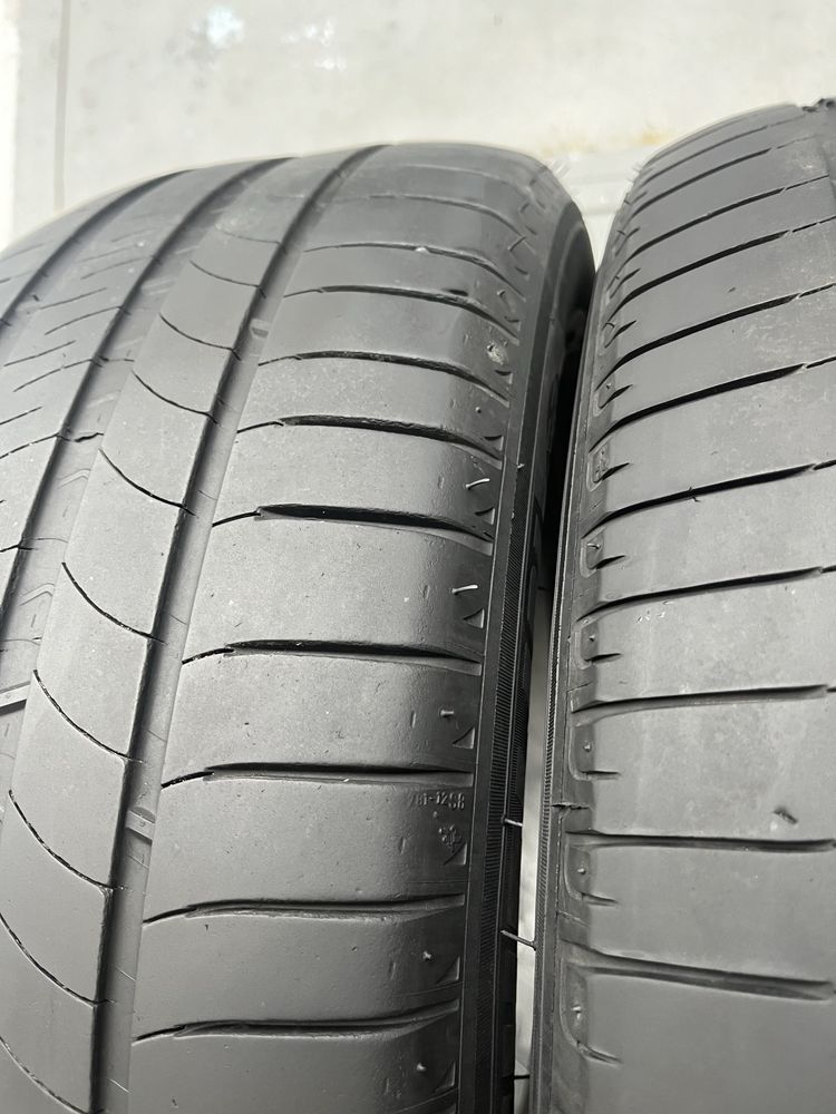2 бр. летни гуми 205/55/16 Michelin DOT 1517 4 mm