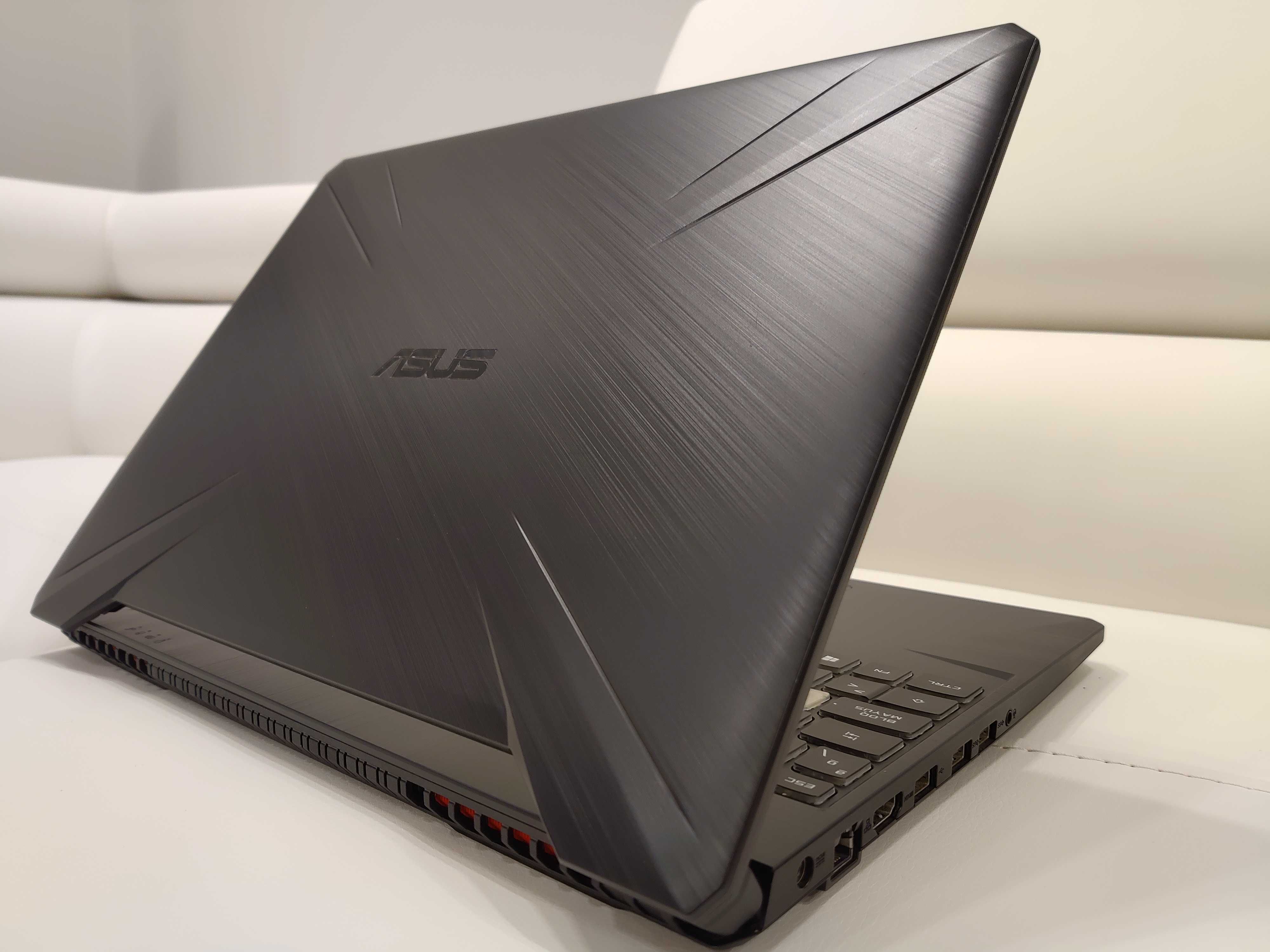 Laptop gaming Asus nou, procesor Ryzen 7 ,32 gb ram, video RTX 2060