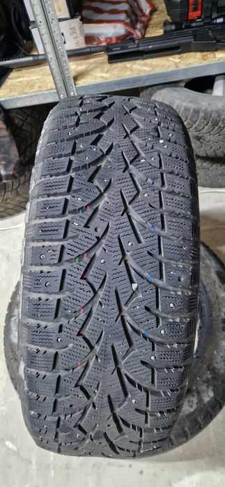Зимние шина хорошым состояние