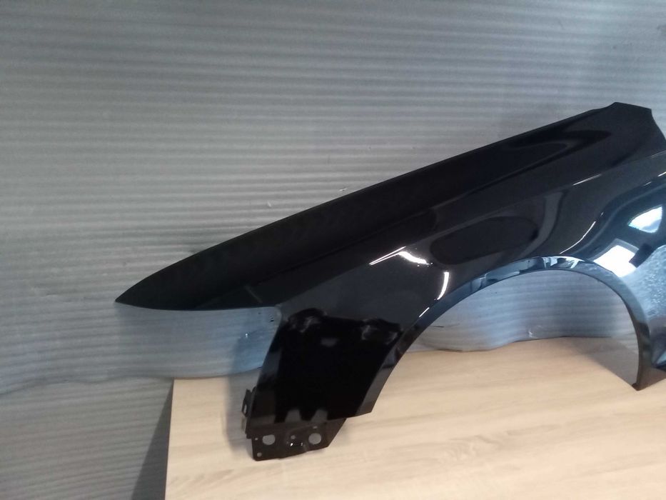 Aripa fata Audi A6 C6 2008-2010 Facelift Negru/Argintiu STANGA