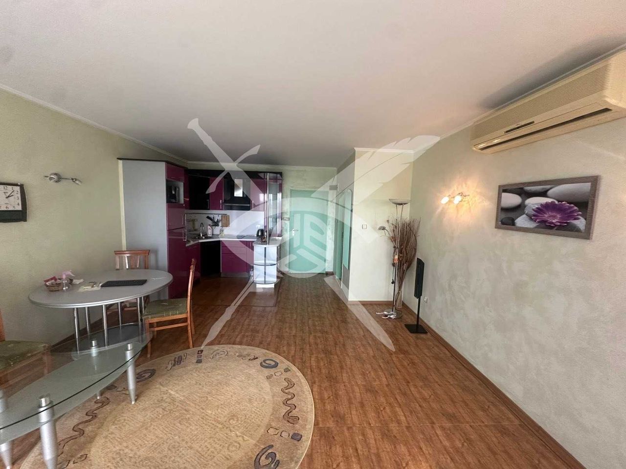 Продава се Тристаен апартамент в Несебър - 100 кв.м за 1550 €/кв.м - Снимка #1