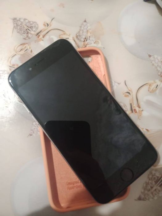 Продам айфон 6 , 32 гб, в идеальном состояние