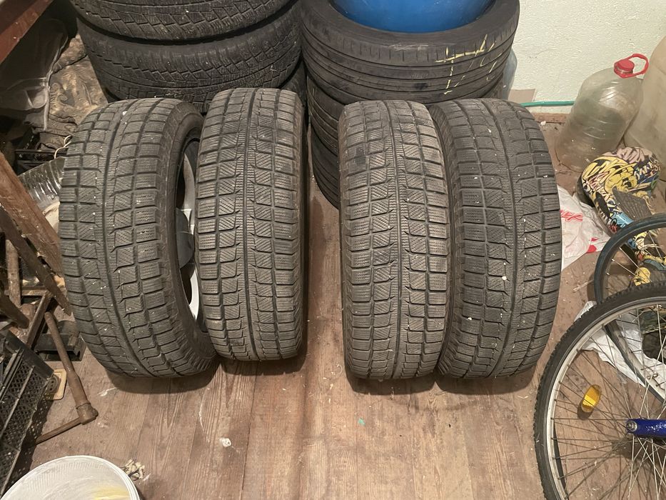 Гими зимни 215/55/17