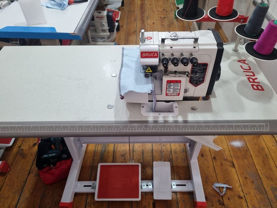 Yengi Jesk , Bruca , Jiket, Baoyu averlok toʻgʻri chok va rashmala