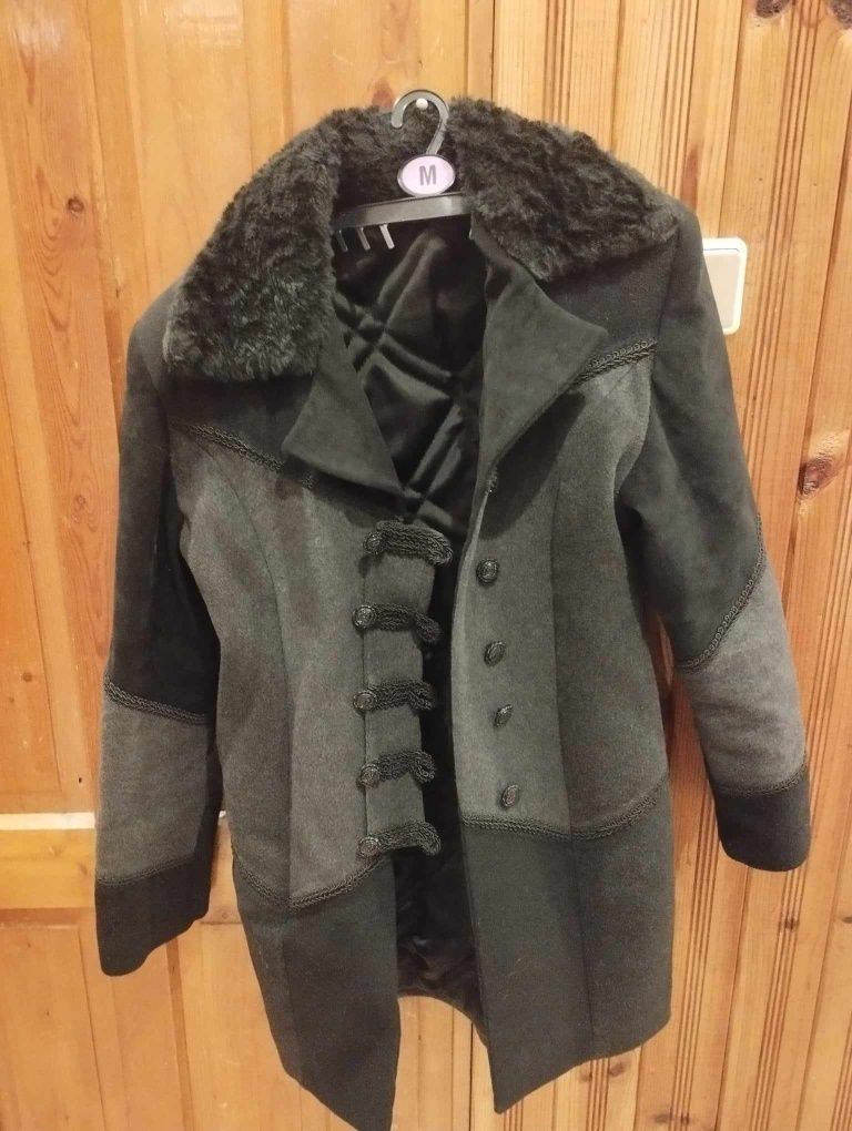 Дамско топло палто размер С