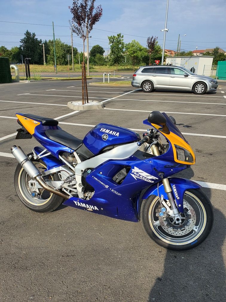 Yamaha YZF R1 2001