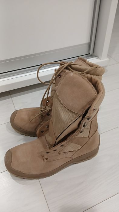 Берцы новые бежевые