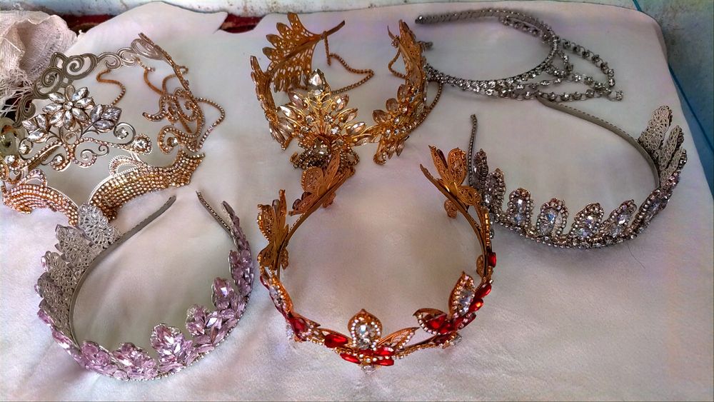 6 turdagi l Diademalar