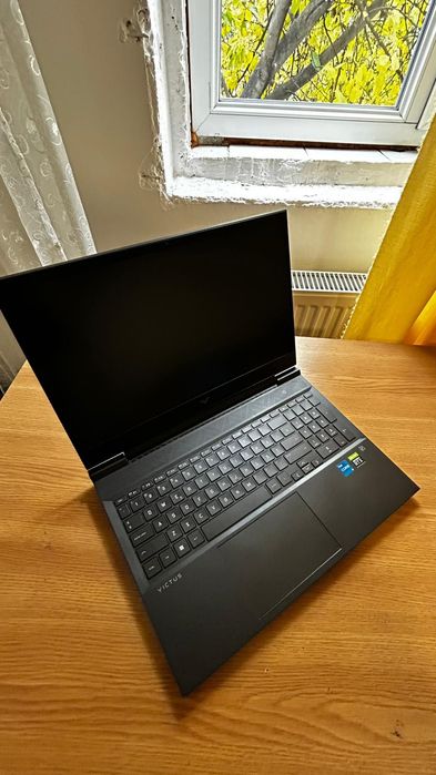 Laptop Victus i5 12500H RTX 3060
