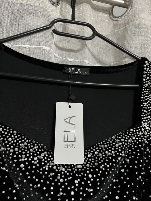 Rochie lunga din catifea, neagra