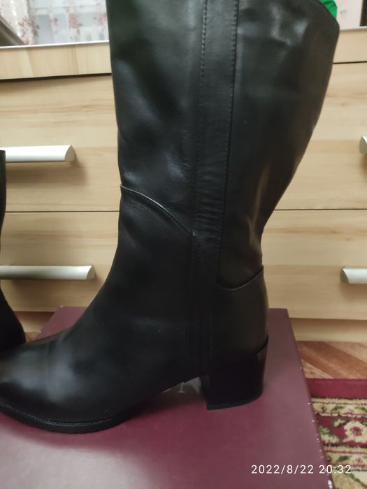 Зимние сапоги женские