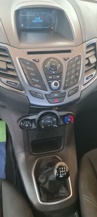 Ford fiesta an 2014 motor 1,3 benzina posib. rate fără avans GARANTIE