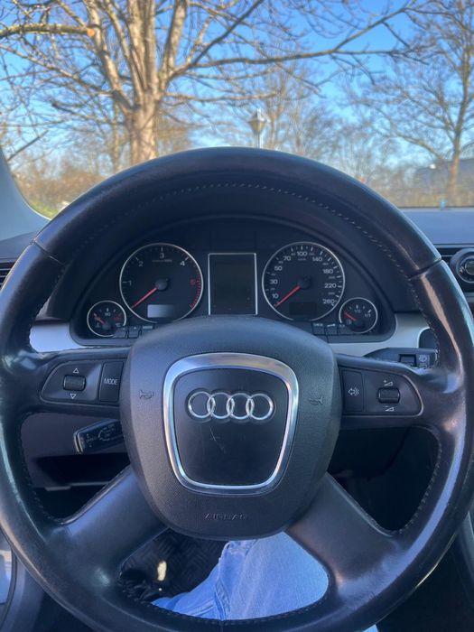Se vinde Audi A4