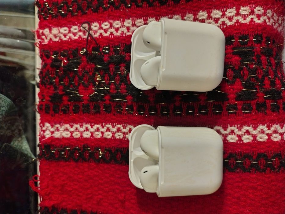 Căști tip AirPods – 2 perechi – Bluetooth wireless