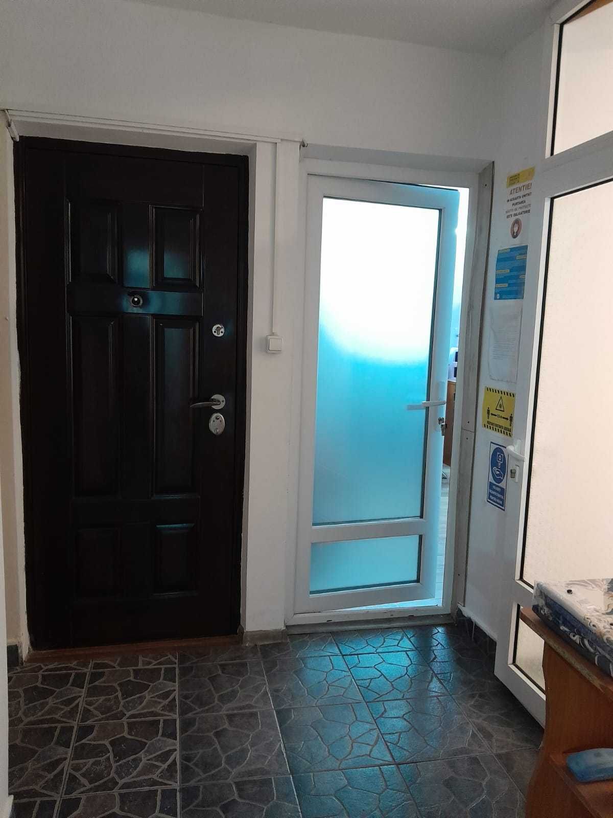 Vand spatiu comercial Turnu Magurele