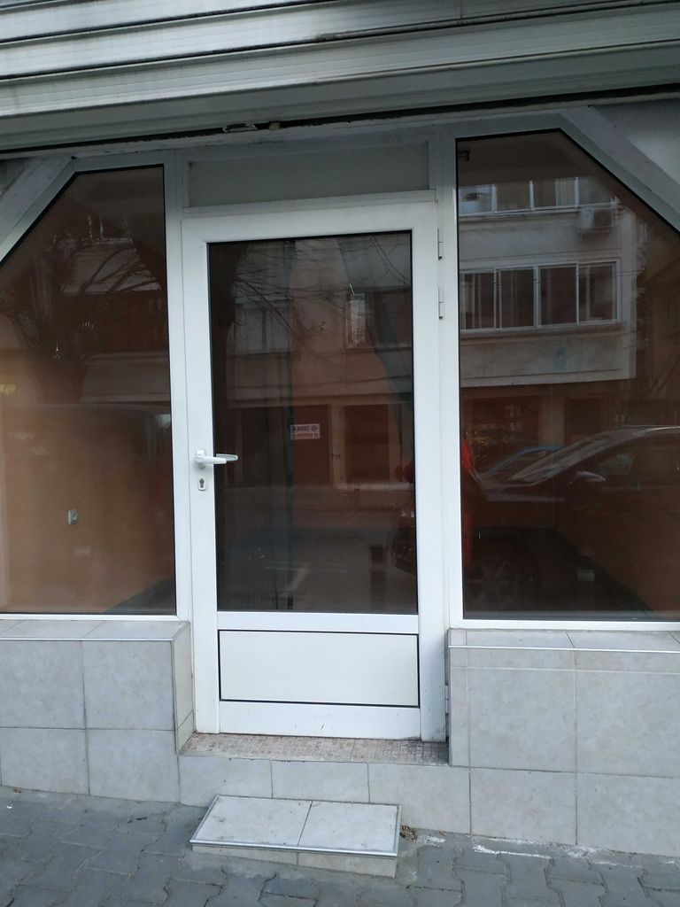 Дава се под наем Офис в Стара Загора, Аязмото - 18 кв.м за 112.2 € - Снимка #1