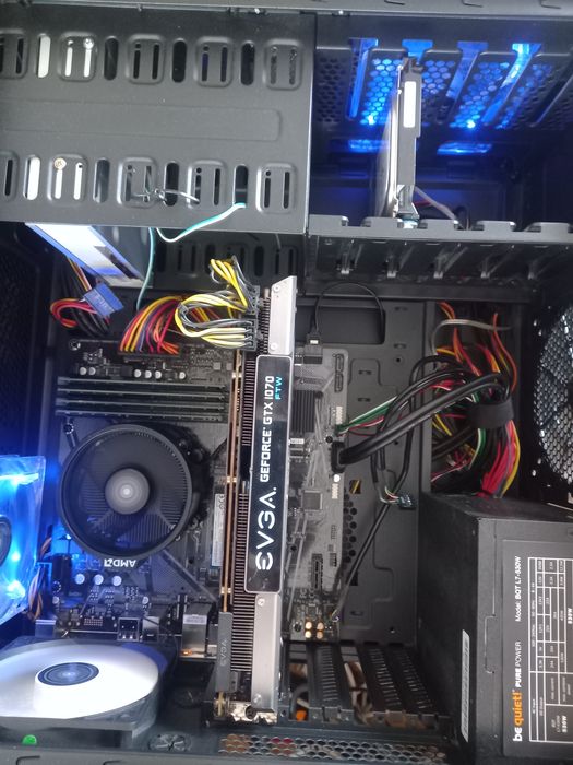 Геймърски компютър AMD Ryzen 5 3600 32gb SSD GTX 1070 8gb