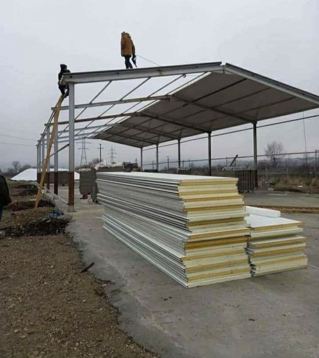 Vând hală metalica 10 X 10