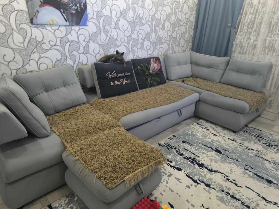 Продам диван б/у в отличном состоянии