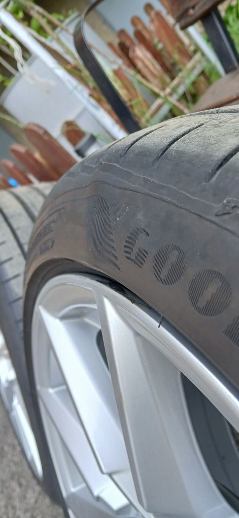 Оригинални джанти Audi 18 с гуми 235/40 Goodyear