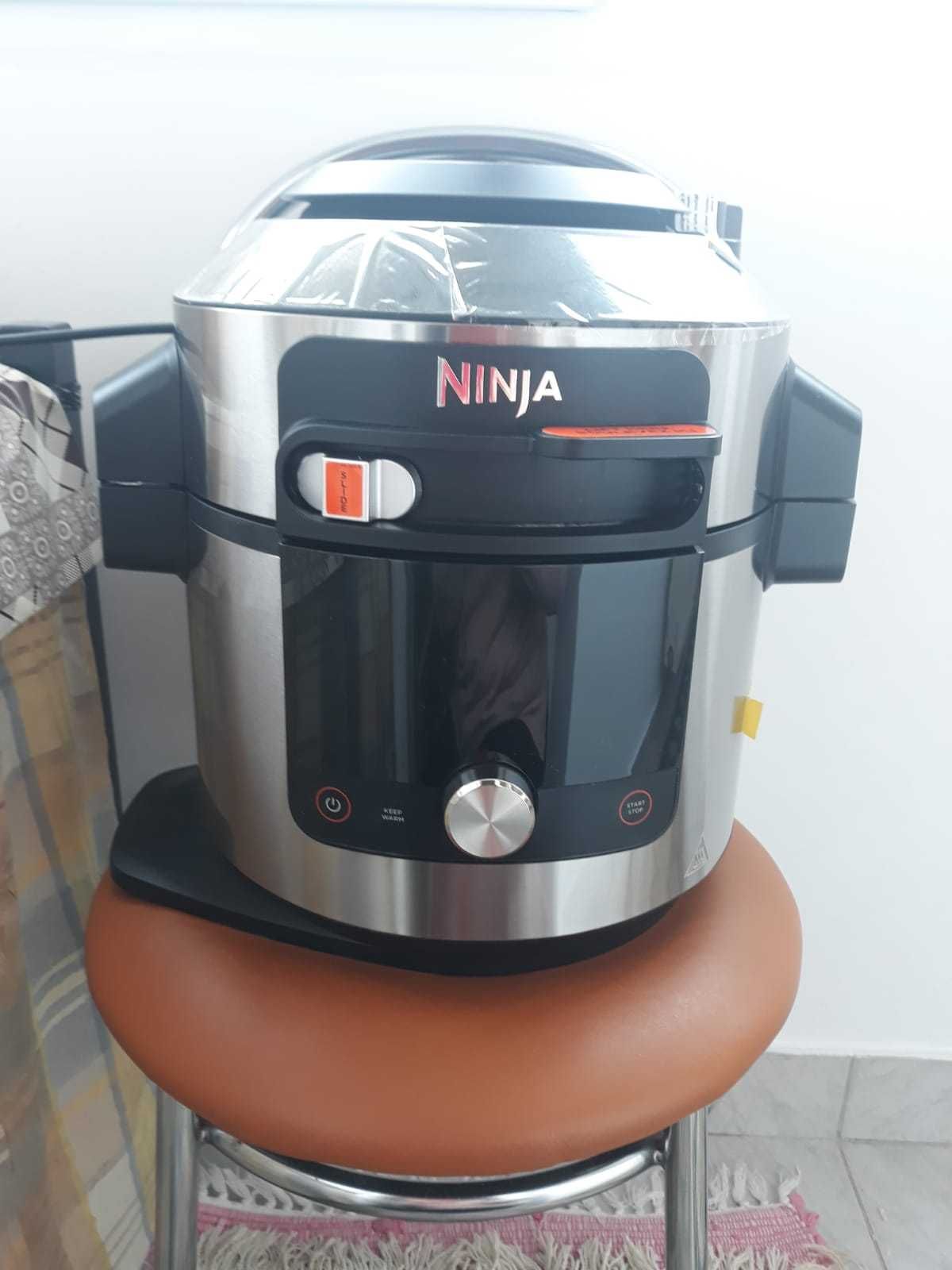 Aparat NOU de gatit multifunctional multicooker 14 in 1 Ninja OL750EU