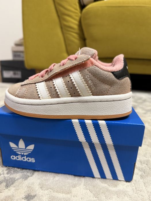 Детски велурени маратонки adidas Originals CAMPUS 00s