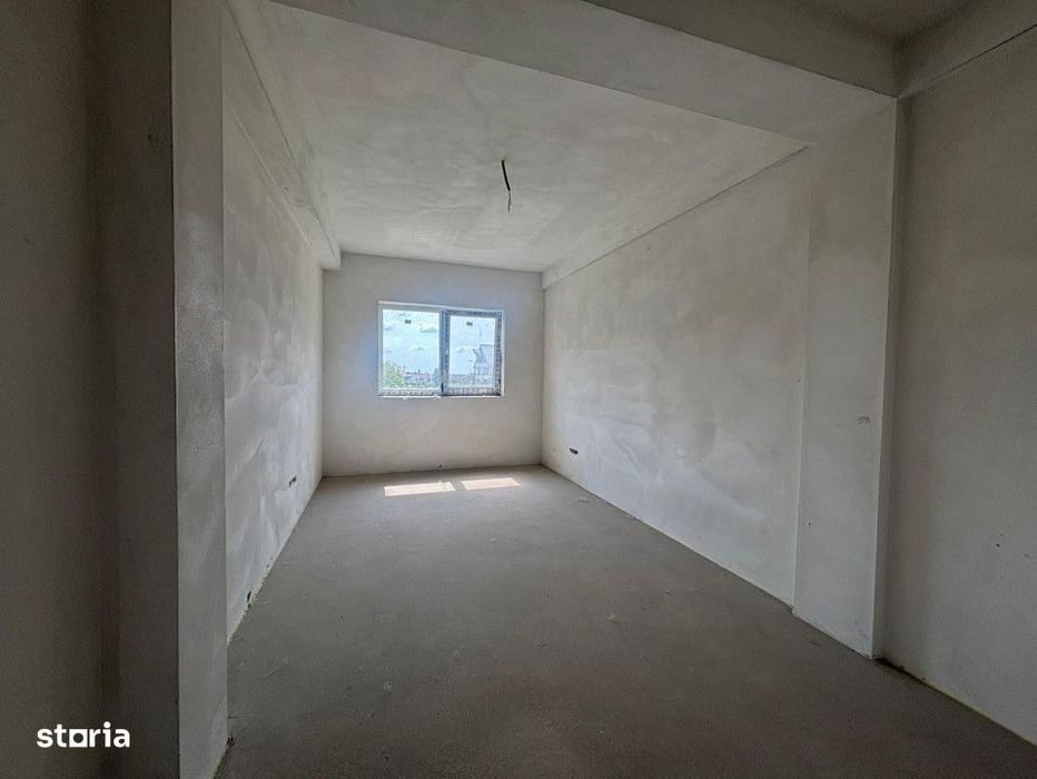 EXCLUSIVITATE! Vanzare apartament cu 3 camere, etaj 1