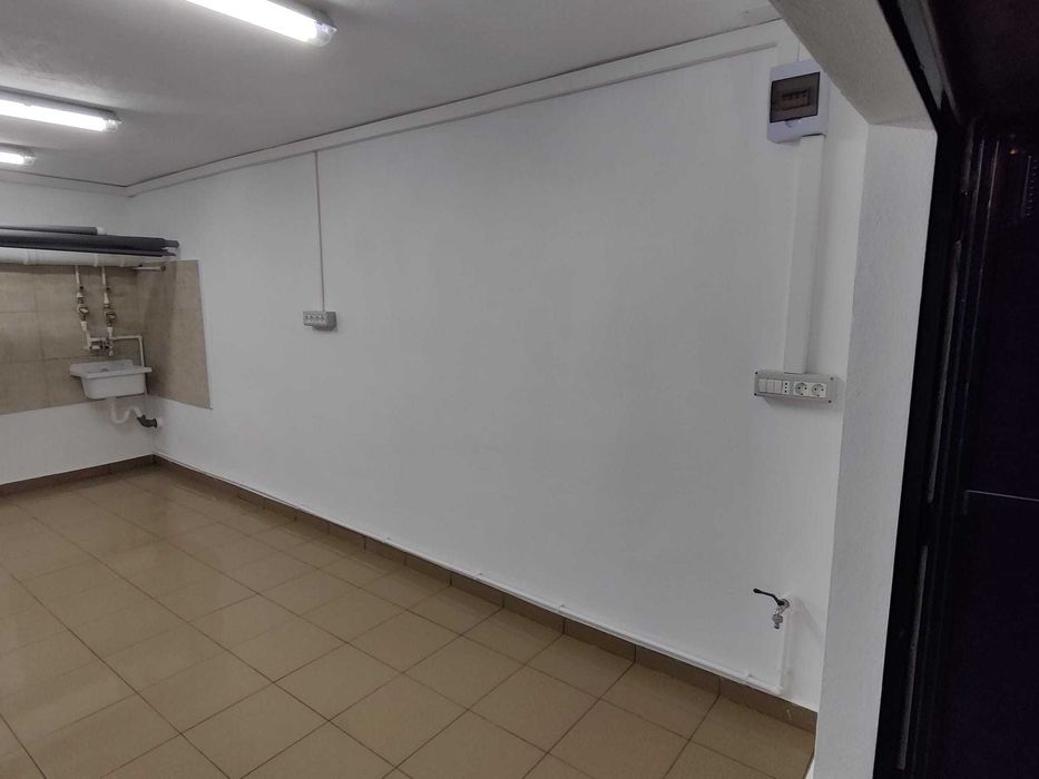 Garaj individual Drumul Taberei, Renovat Integral, utilitati separate