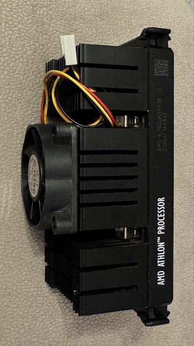 Procesor AMD K7 Athlon 600 MHz