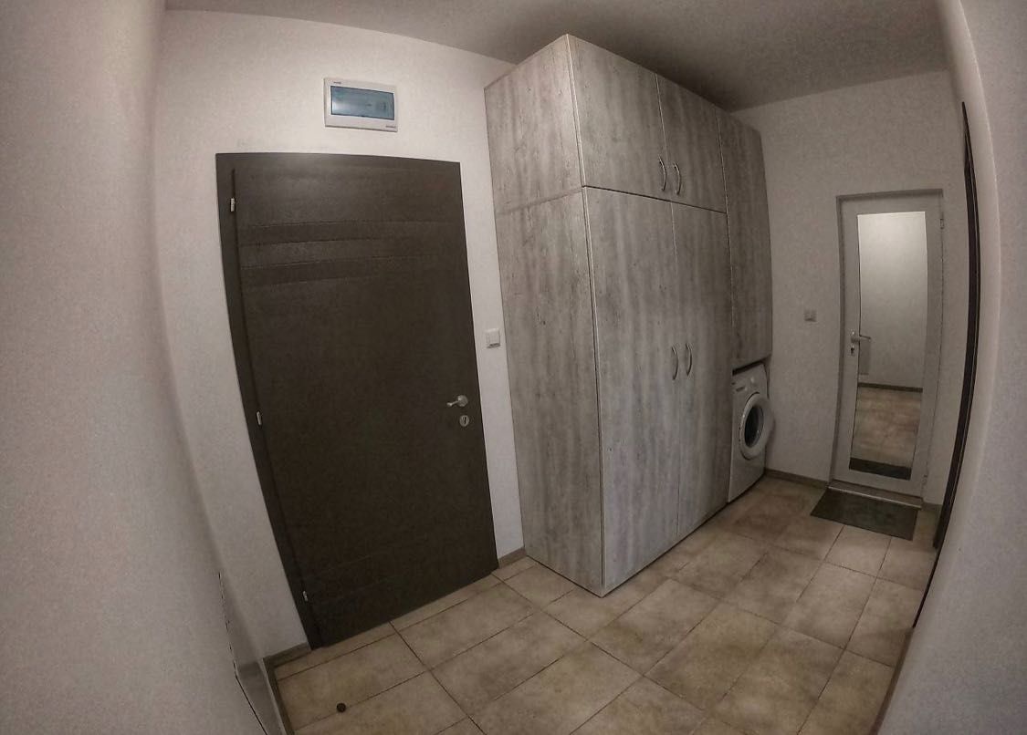 Двустайни апартаменти за нощувки къща за гости Pretty House в Сарафово