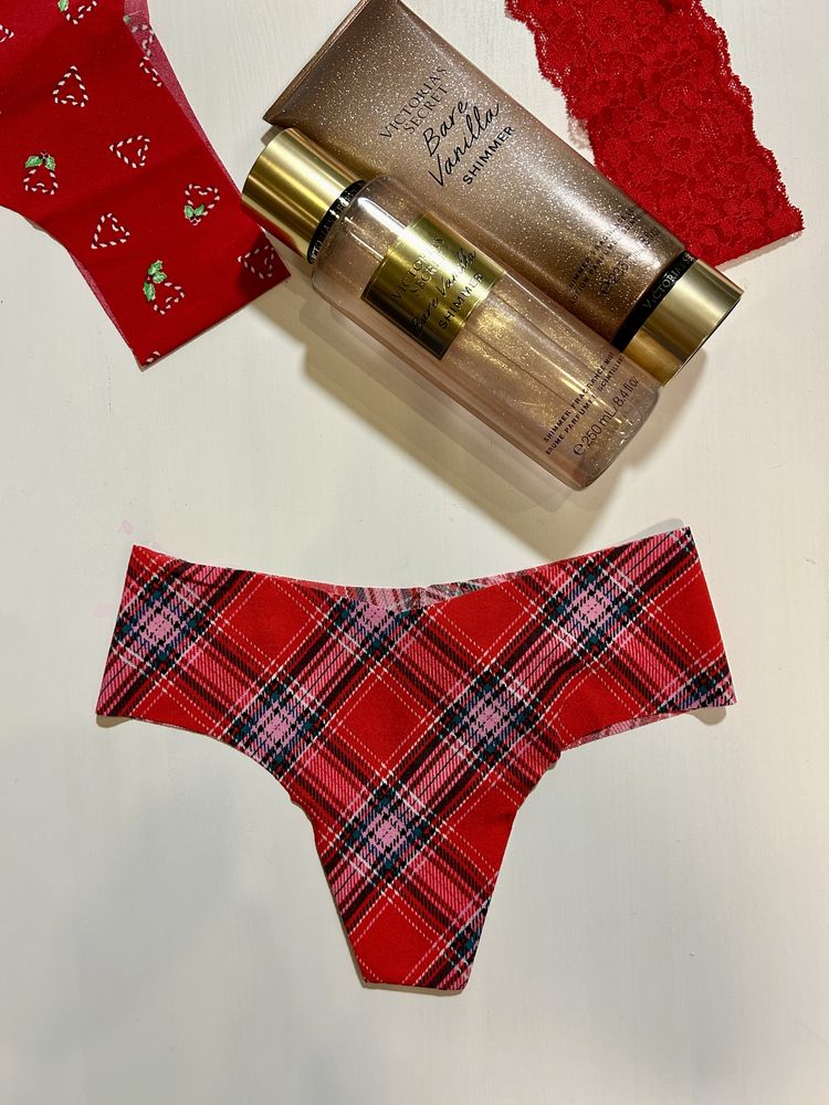 Victoria`s Secret оригинални дамски бикини различни видове, XS размер