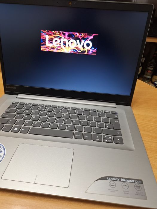Laptop Lenovo Ideapad S320